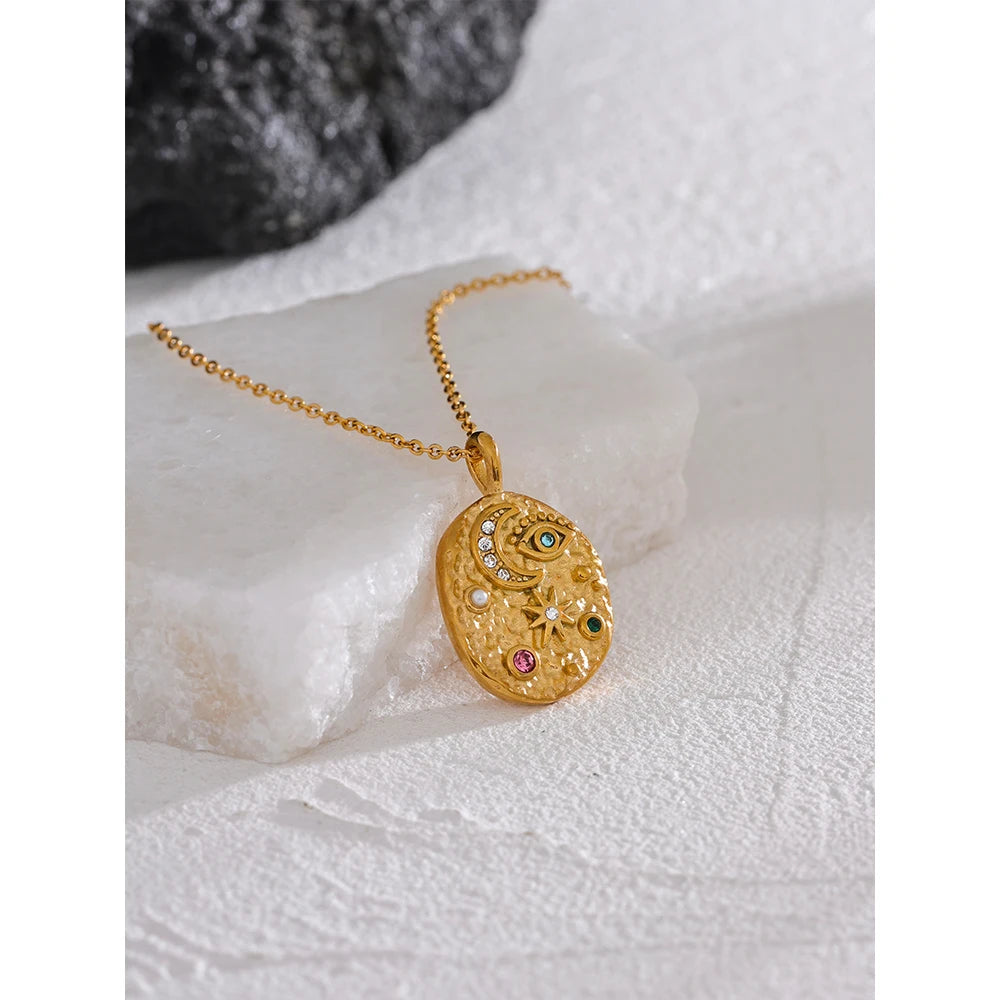 Colar Com Pingente Redondo Banhado a Ouro 18k