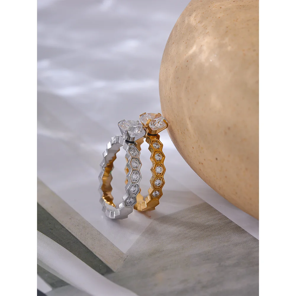 Yhpup-AAA Cubic Zirconia Classic Ring, banhado a ouro 18k PVD, CZ Bling, aço inoxidável, moda de luxo, requintado presente da jóia, 2022