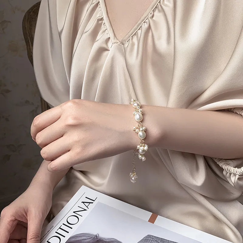 Pulseira com detalhes em Pérolas D'água