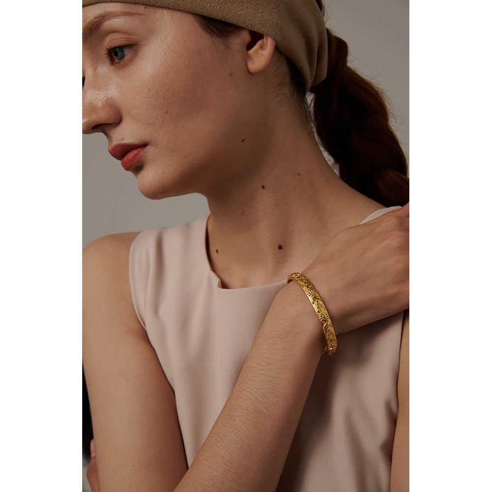 Pulseira Sol e Lua Banhado a Ouro 18k