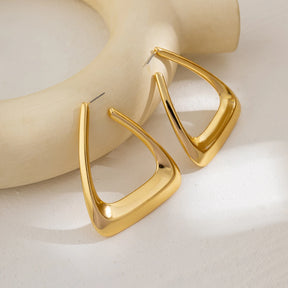 Brinco Argola Triangular