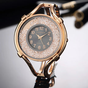 Relógio Feminino Ajustável Cravejado com Zircônia