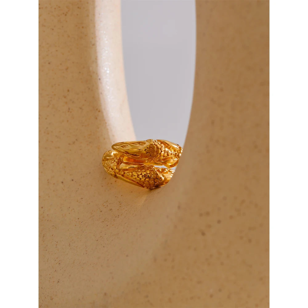 Yhpup 316L Aço Inoxidável Martelo de Metal Cobra Anel Torcido Textura Resistente à Água Declaração Geométrica 18k Cor de Ouro Jóias
