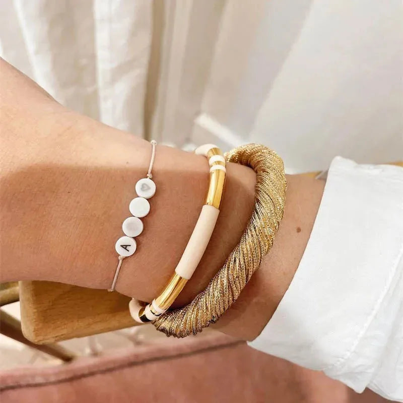 Bracelete Barroco com detalhes Dourado