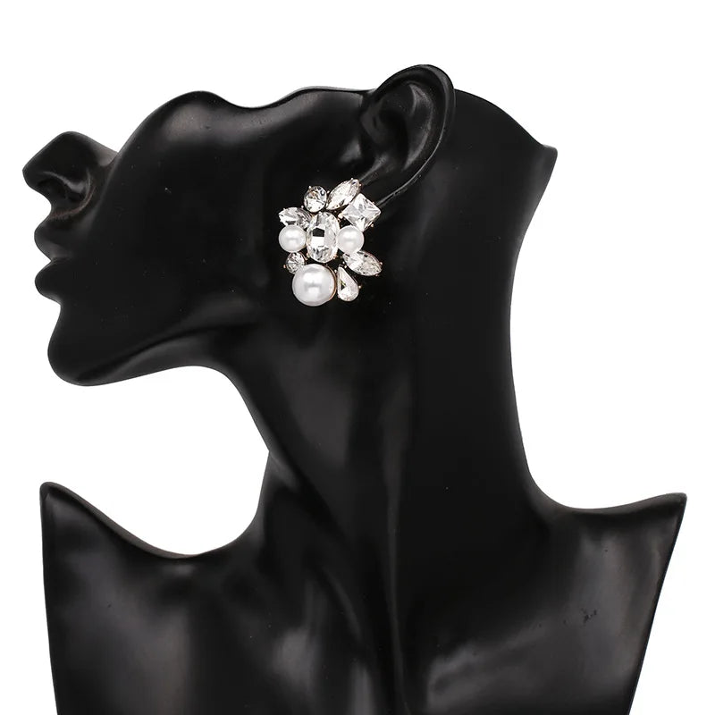 Brinco Flor de Pérolas