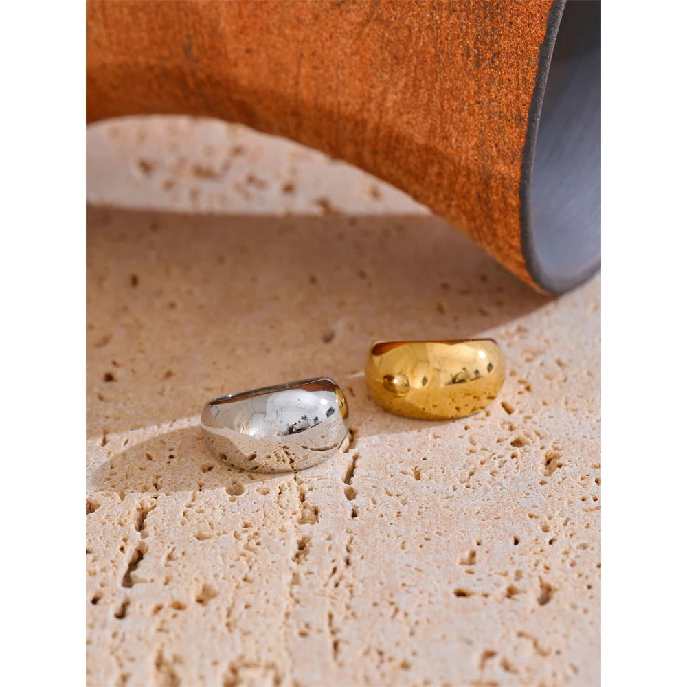 Anel Minimalista de Aço Inoxidável Banhado a Ouro 18K