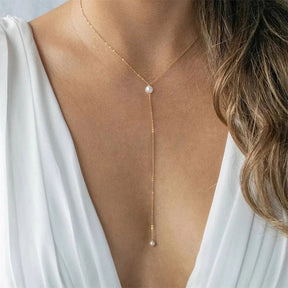 Colar Gravata com detalhes em Pérolas