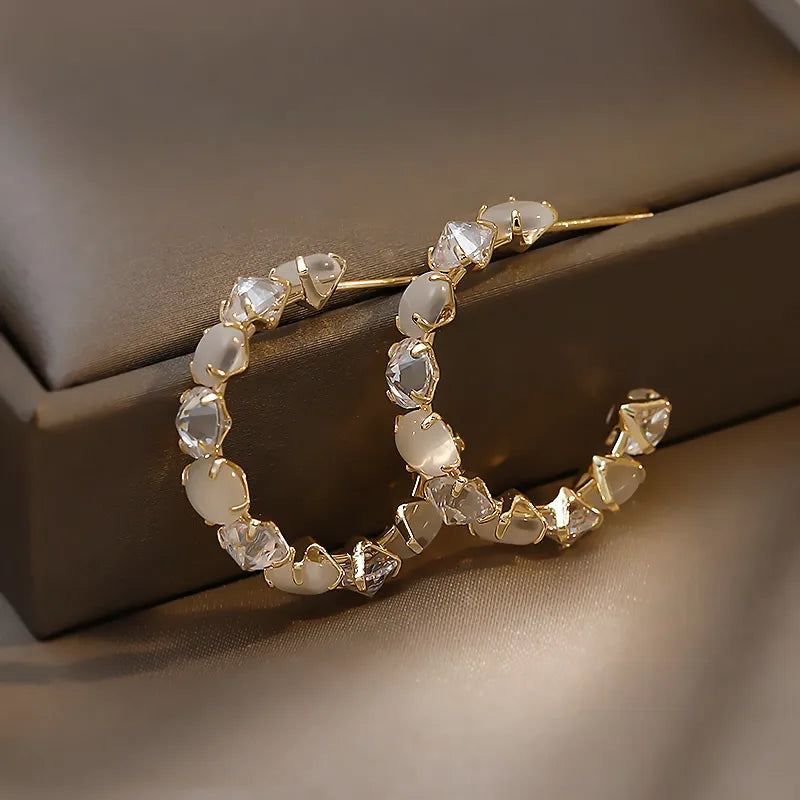 Argola Elegante MInimalista