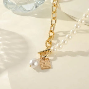 Colar Duplo Feminino com Pérolas