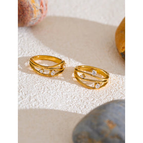 Anel Fashion com Zircônia Cúbica Banhado a Ouro 18K
