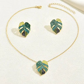 Conjunto Brincos e Colar Folhas de Verão