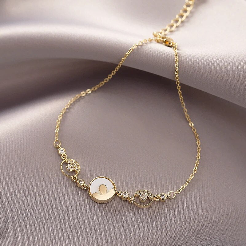 Pulseira Flor Shell com Zircônias