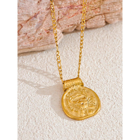 Colar Com Pingente de Constelação Banhado a Ouro 18k