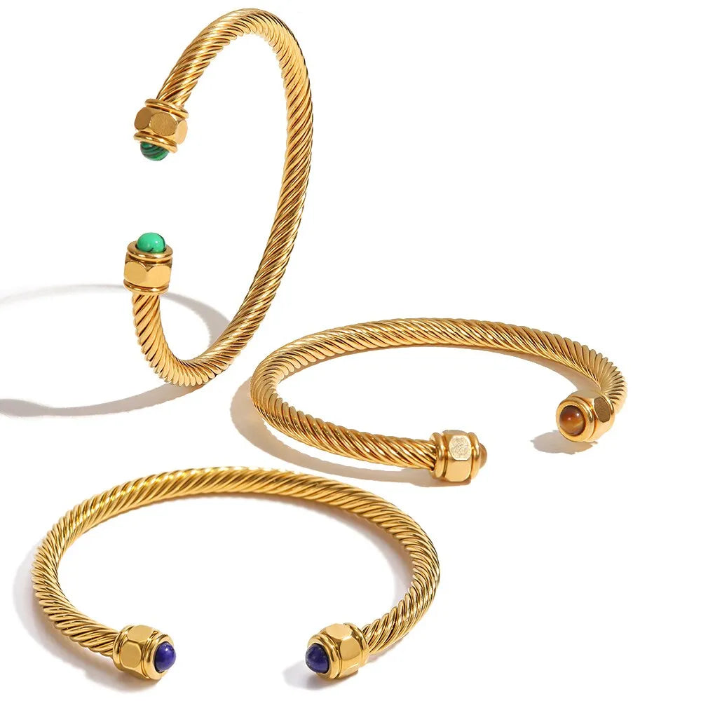 Pulseira Aberta com Textura e Detalhes com Cor