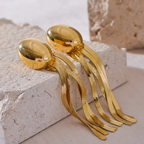 Brinco Oval Com Corrente Banhado a Ouro 18k