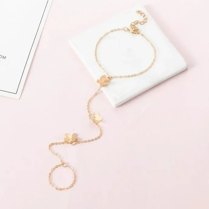 Tornozeleira Boho com Pendentes de Borboleta